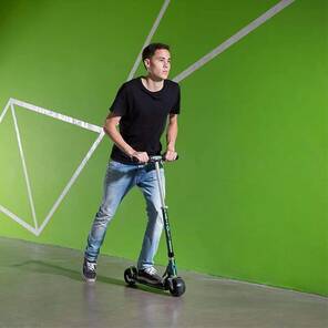 MICRO Rocket Scooter - Koyu Yeşil